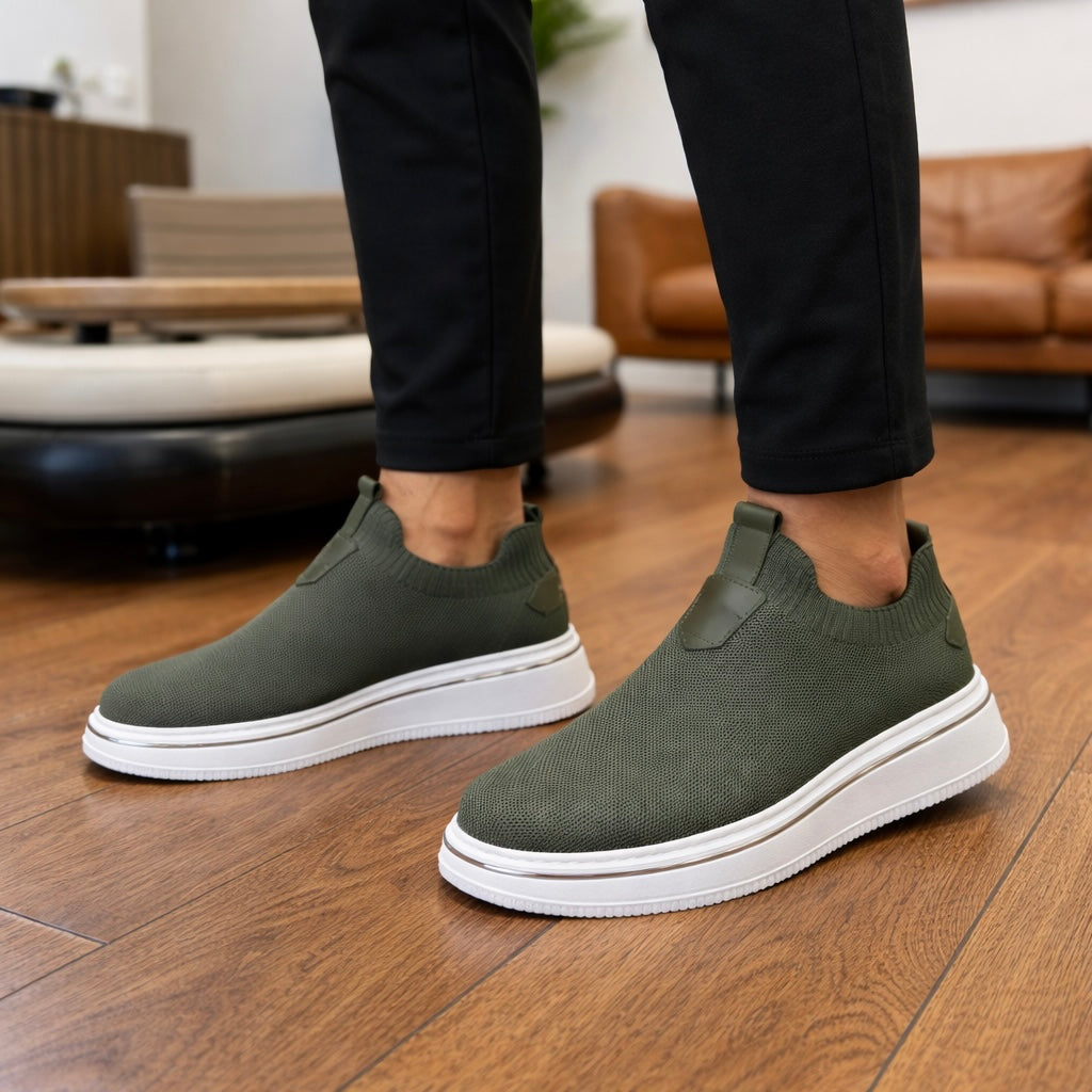 TAMAMEN EL İŞÇLİĞİ İLE %100 GERÇEK TRİKO SNEAKERS